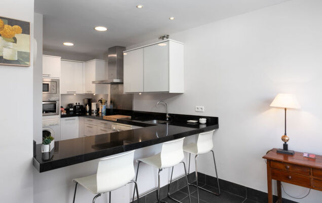 First Line Marbella Beach - Photo 11