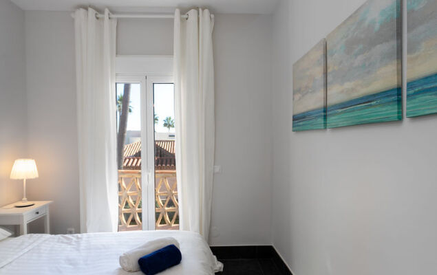 First Line Marbella Beach - Photo 23