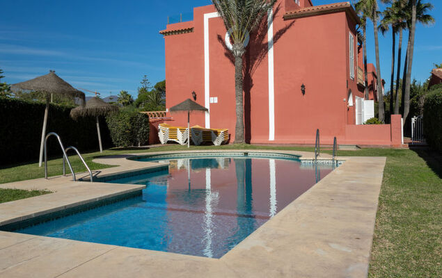 First Line Marbella Beach - Photo 38