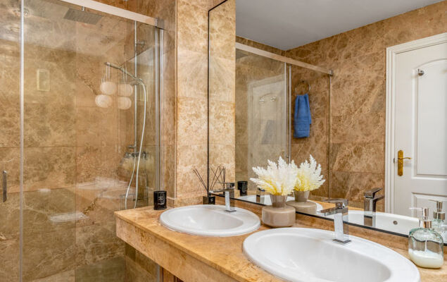 Los Almendros I - Photo 14